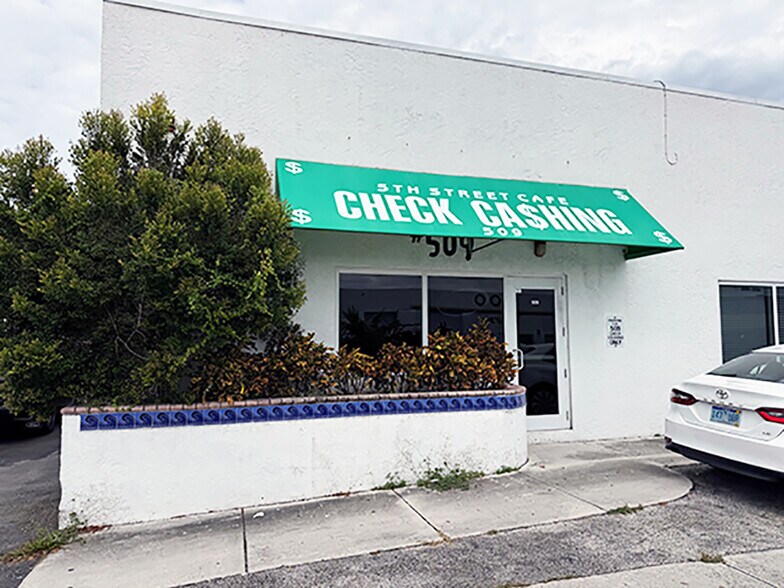 More Photos Of 501-509 S Dixie Hwy E, Pompano Beach Warehouse For Lease