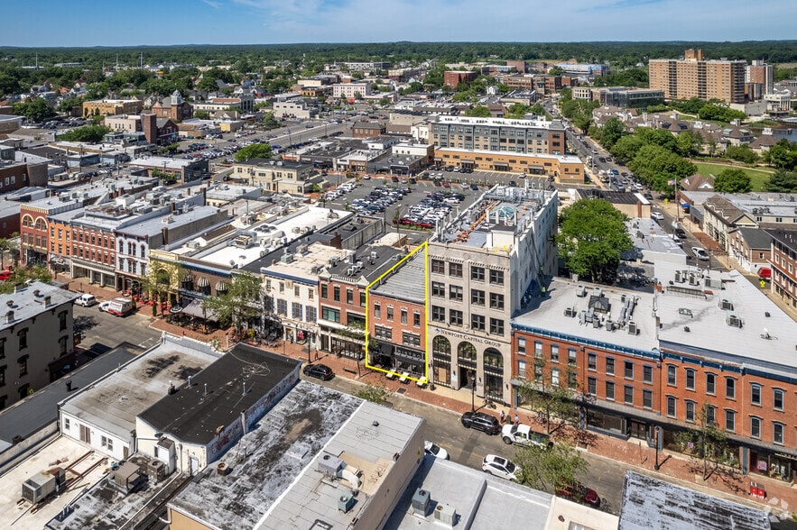 More Photos Of 14-16 Broad St, Red Bank Loft Creative Space For Lease