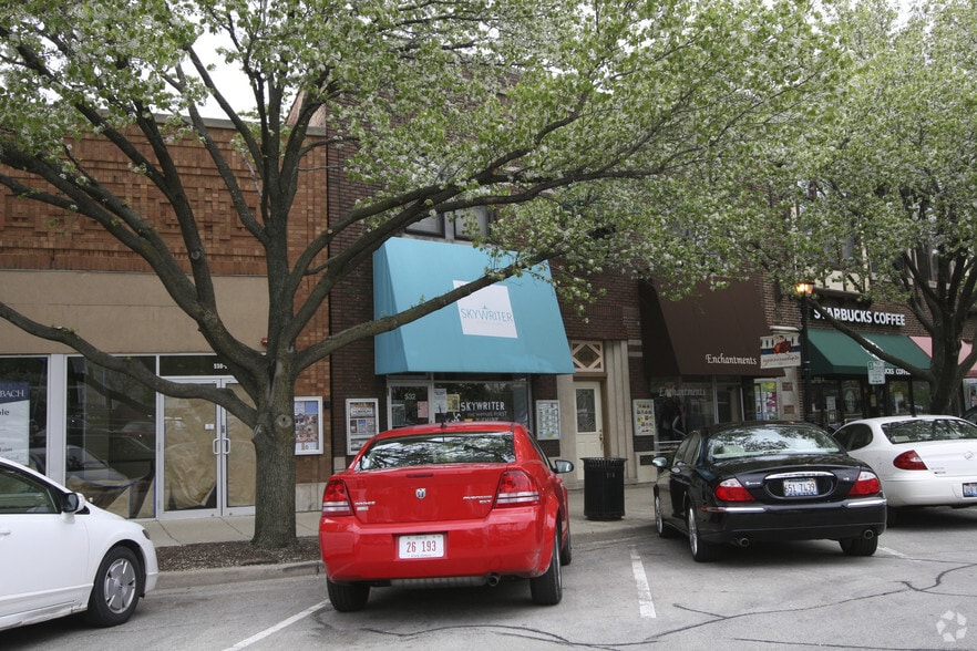 More Photos Of 532-534 Crescent Blvd, Glen Ellyn Storefront Retail Office For Sale