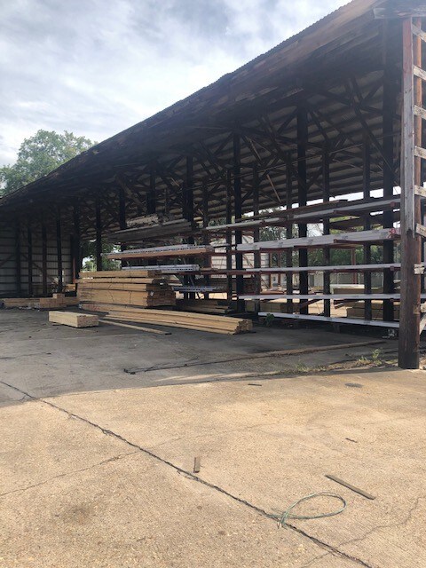 More Photos Of 2020 Midway St, Shreveport Distribution For Sale