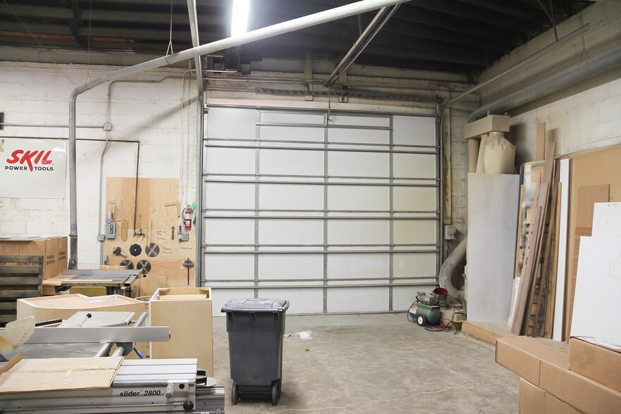 More Photos Of 9340 S Kedzie Ave, Evergreen Park Warehouse For Sale