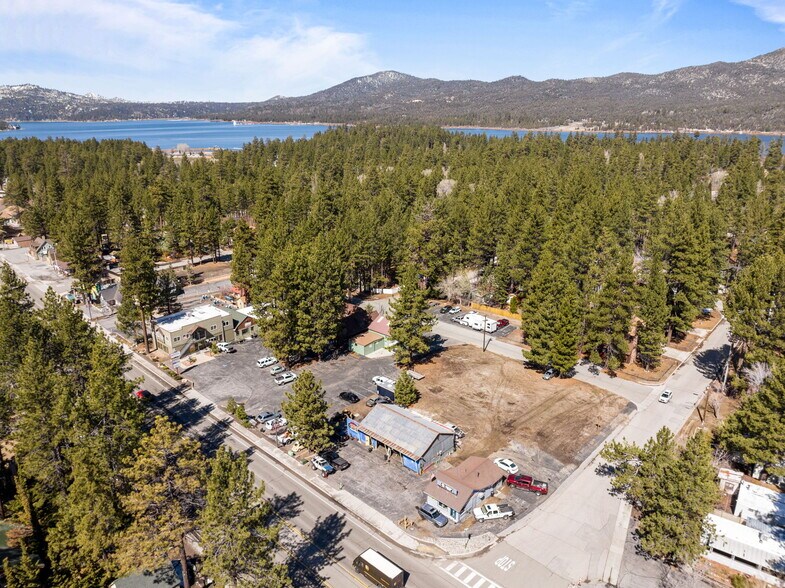 More Photos Of 41656 Big Bear Blvd, Big Bear Lake Freestanding For Sale