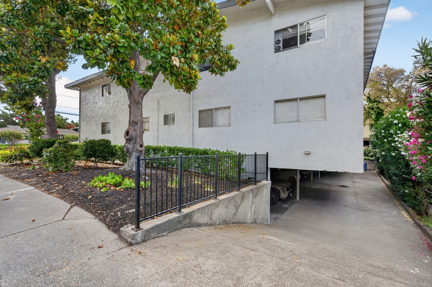 More Photos Of 1465 Mt Pisgah Rd, Walnut Creek Apartments For Sale
