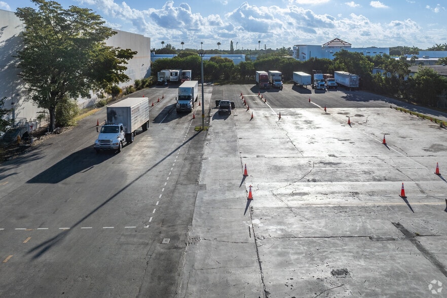 More Photos Of 18645 SW 103rd Ct, Miami Land For Sale