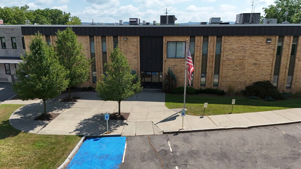 More Photos Of 21 Elm St, Watervliet Manufacturing For Sale