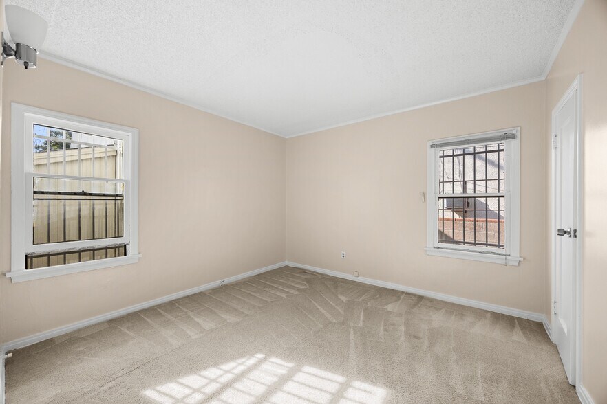 More Photos Of 1721 S 9th St, Alhambra Apartments For Sale