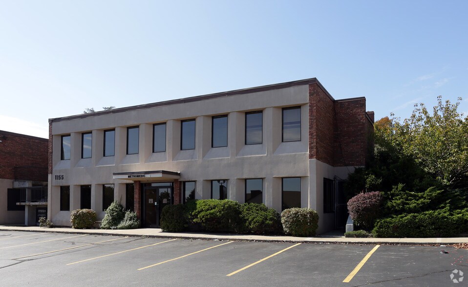 More Photos Of 1155 Purchase St, New Bedford Medical For Lease