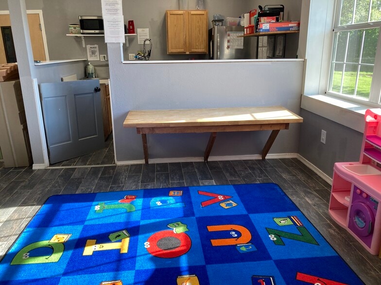 More Photos Of 112 Pine St, Greenville Schools For Sale