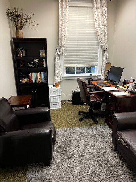 More Photos Of 1637 Athens Hwy, Grayson Office For Sale