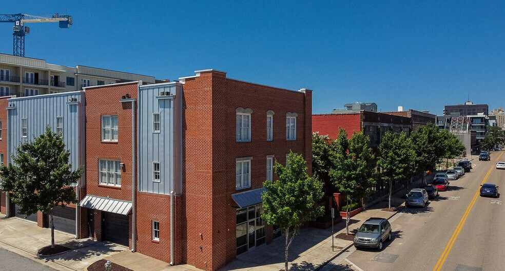 More Photos Of , Memphis Multifamily For Sale