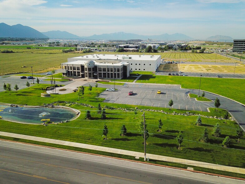 More Photos Of 1199 W 700 S, Pleasant Grove Light Distribution For Sale