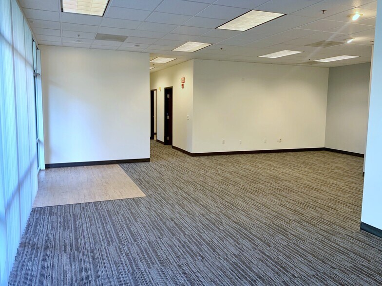 More Photos Of 18858-18862 SW Teton Ave, Tualatin Warehouse For Lease