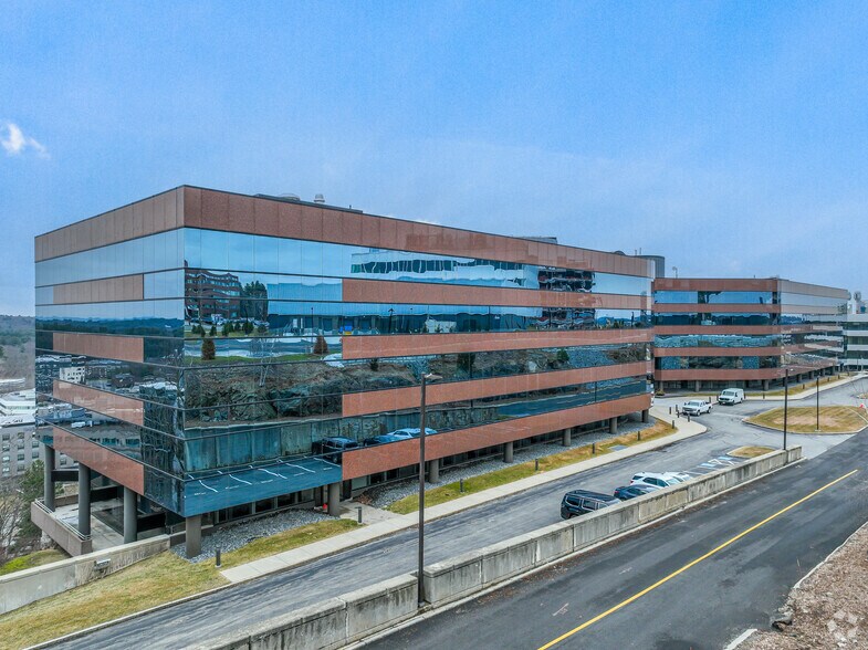 More Photos Of 230 Third Ave, Waltham Office For Lease