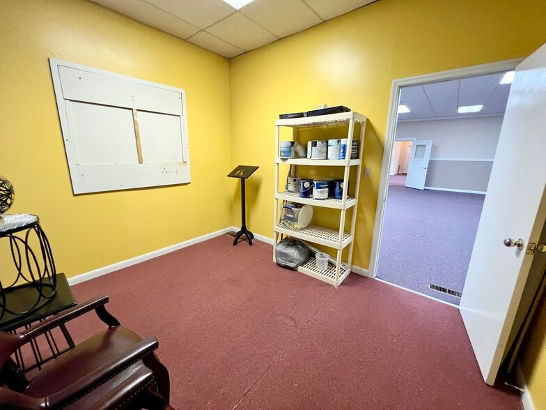 More Photos Of 703 N Main St, LaFayette Religious Facility For Sale