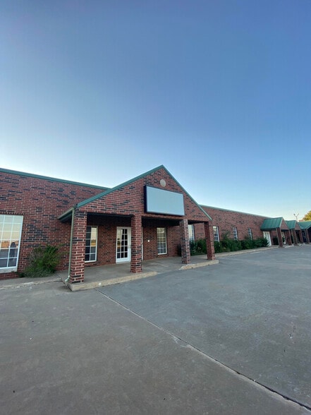 More Photos Of 1885 Piedmont Rd N, Piedmont General Retail For Sale