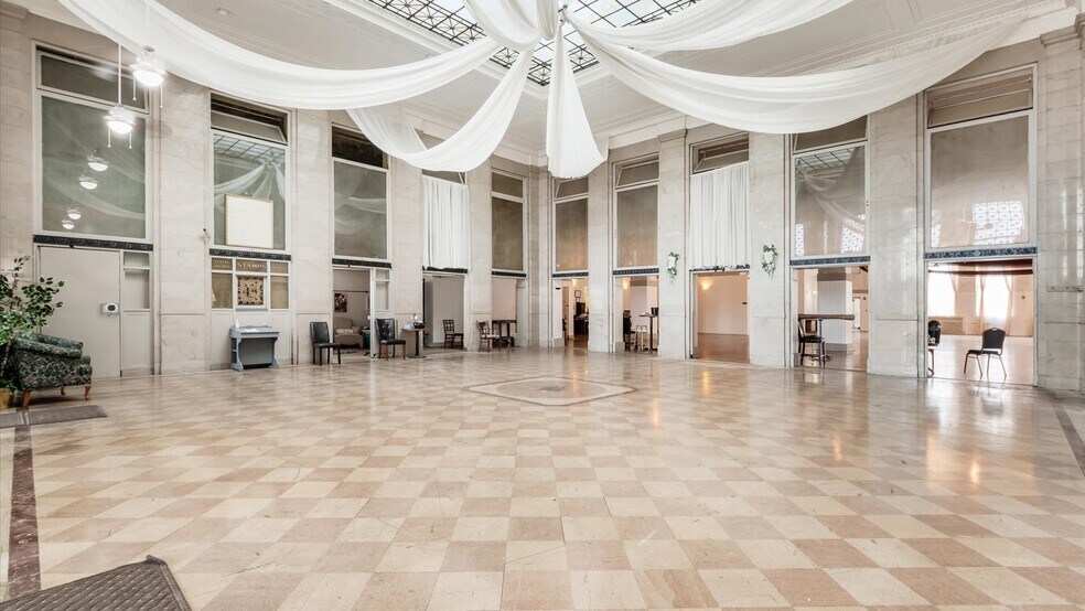 More Photos Of 85 E Main St, Newark Freestanding For Sale