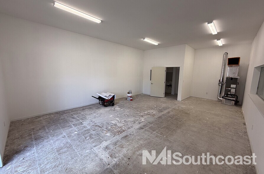 More Photos Of 10425 S Us-1 Hwy, Port Saint Lucie General Retail For Sale