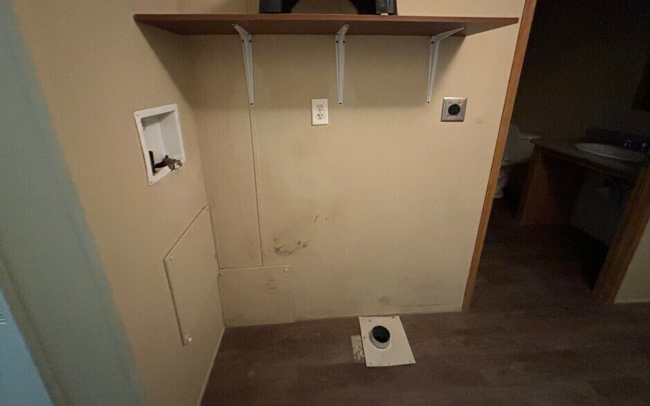 More Photos Of 7008 C R 1500, Shallowater Manufactured Housing Mobile Home Park For Sale