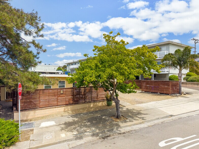More Photos Of 5105-5107 MacDonald Ave, Richmond Apartments For Sale