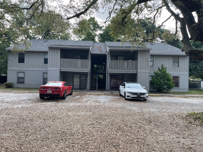 Primary Photo Of 7116 Pearson Rd, Pensacola Apartments For Sale