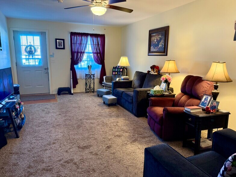 More Photos Of 4321 Acme Rd, Ilion Apartments For Sale