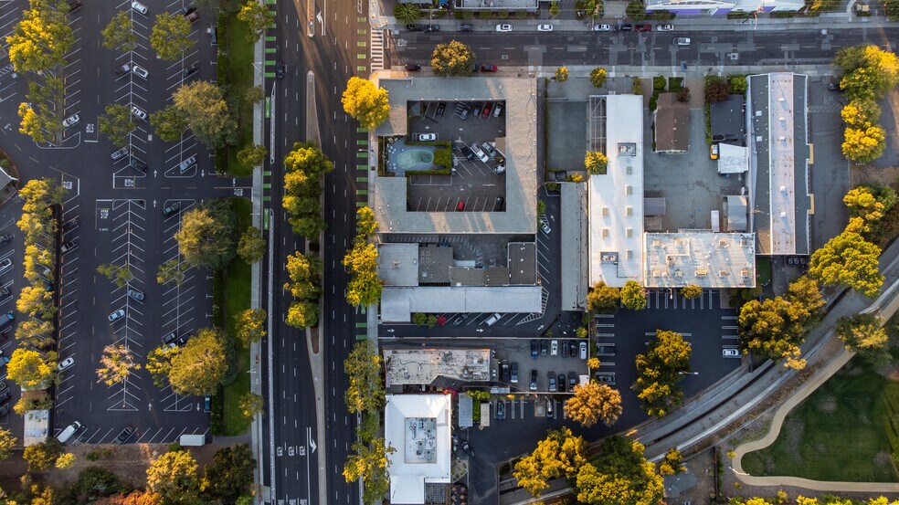 More Photos Of 3339 El Camino Real, Palo Alto Hotel For Sale
