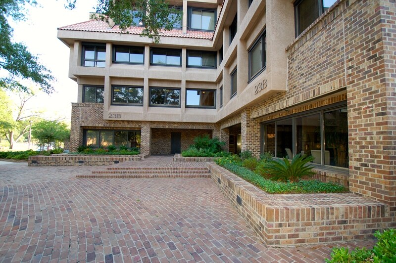 More Photos Of 23B Shelter Cove Ln, Hilton Head Island Office For Lease