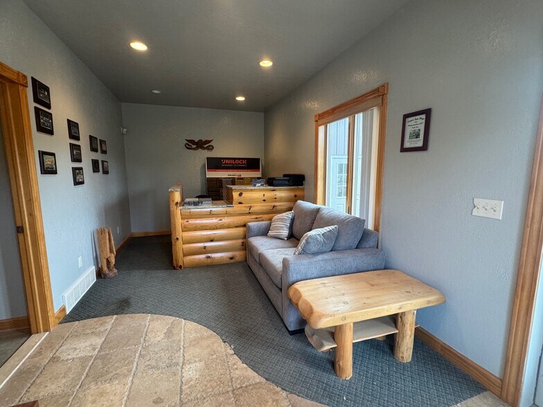 More Photos Of 125 W West Branch Rd, Prudenville General Retail For Sale