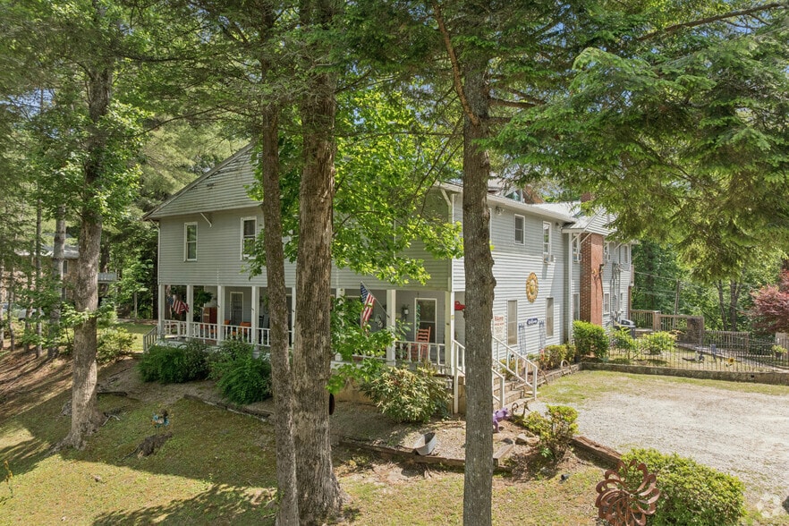 More Photos Of 43 Europe Ln, Clayton Apartments For Sale