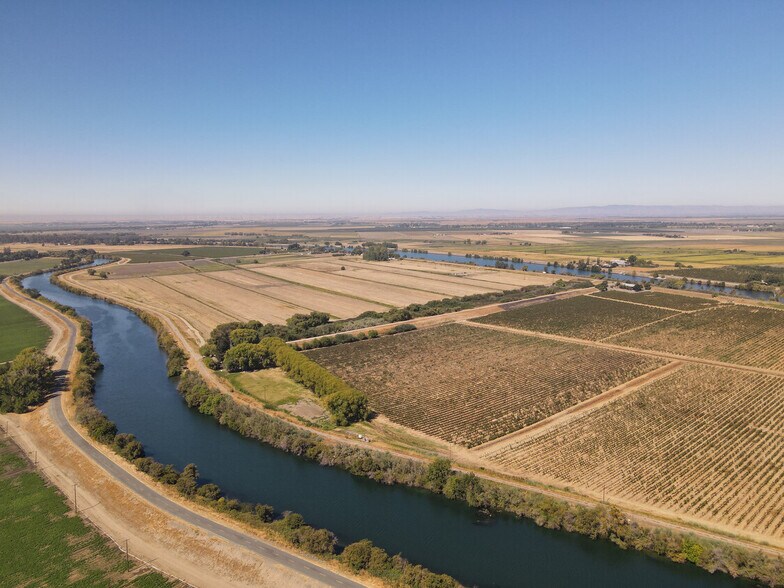 More Photos Of 15511 Isleton Rd, Isleton Winery Vineyard For Lease