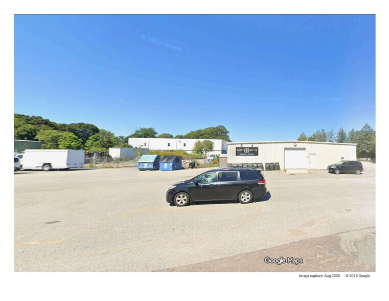 More Photos Of 95 Woodrock Rd, Weymouth Warehouse For Lease