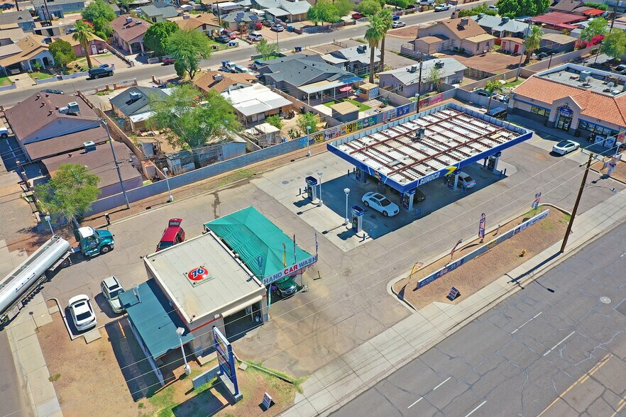 More Photos Of 1033 N 24th Pl, Phoenix Service Station For Sale
