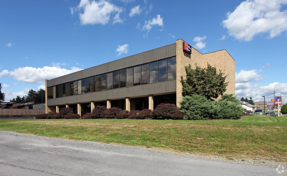 More Photos Of 1314 Edwin Miller Blvd, Martinsburg Office For Lease