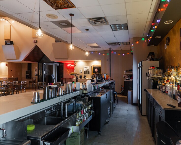 More Photos Of 145 E 8th Ave, Homestead General Retail For Lease