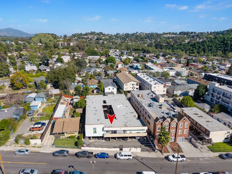 More Photos Of 217 S Avenue 54, Los Angeles Apartments For Sale