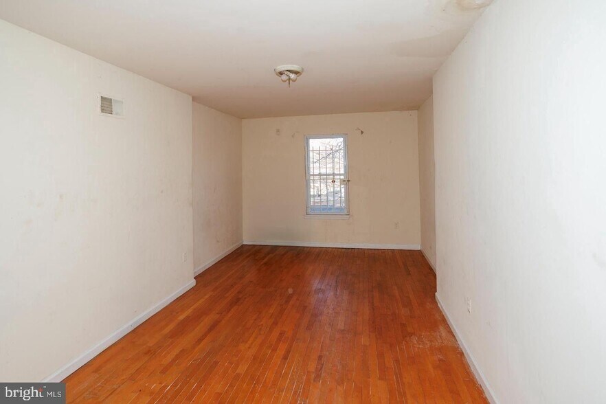 More Photos Of 1633 W Susquehanna Ave, Philadelphia Apartments For Sale