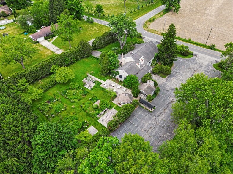 More Photos Of 24460 Adams Rd, South Bend Restaurant For Sale