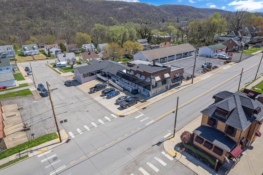 More Photos Of 3420 4th Ave, Beaver Falls Storefront Retail Office For Sale