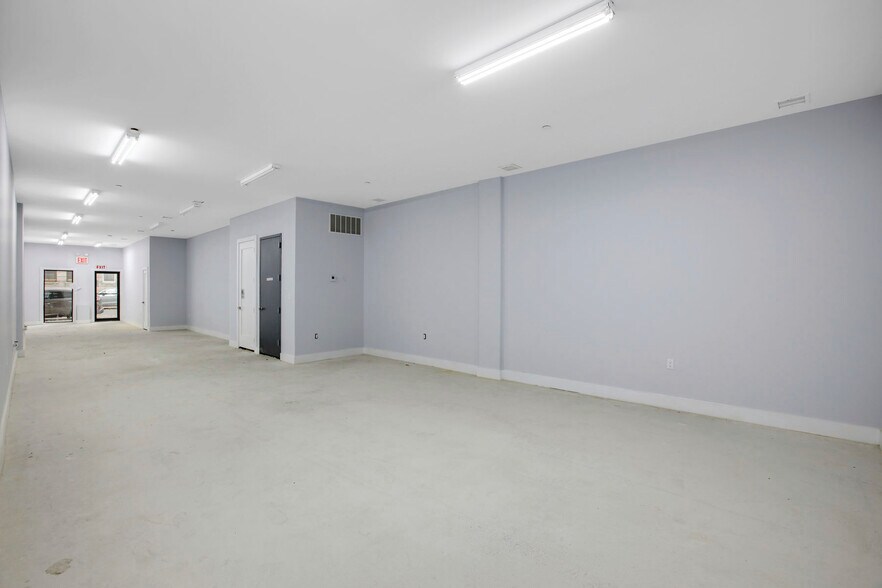 More Photos Of 737 Park Pl, Brooklyn Storefront For Lease