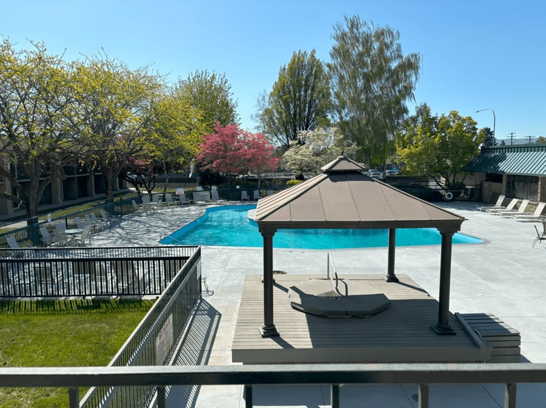 More Photos Of 9 N 9th St, Yakima Apartments For Lease