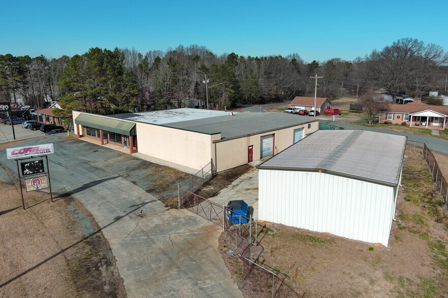 Primary Photo Of 3608 Roosevelt blvd, Monroe Storefront Retail Office For Sale