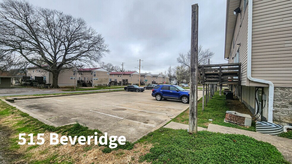 More Photos Of 600 S Washington St, Carbondale Apartments For Sale