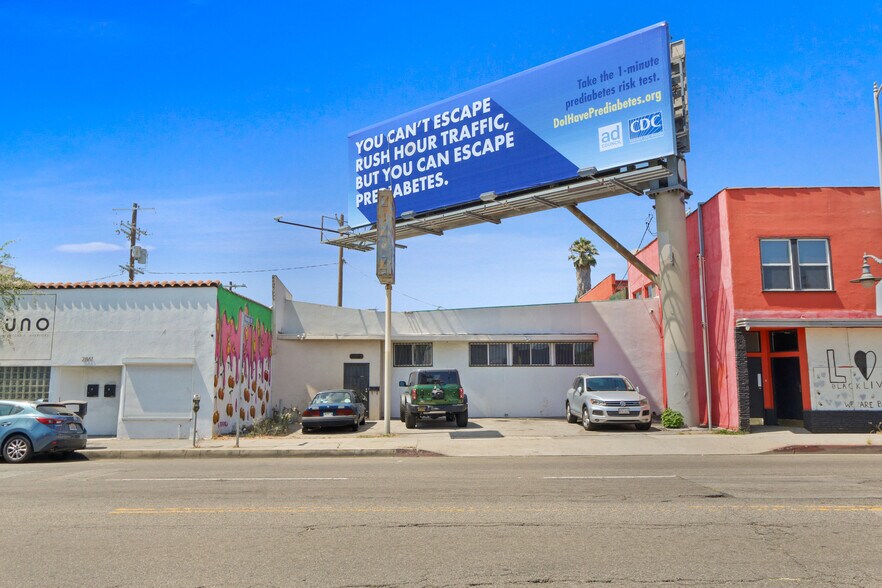 More Photos Of 2855 S Robertson Blvd, Los Angeles Storefront Retail Office For Sale
