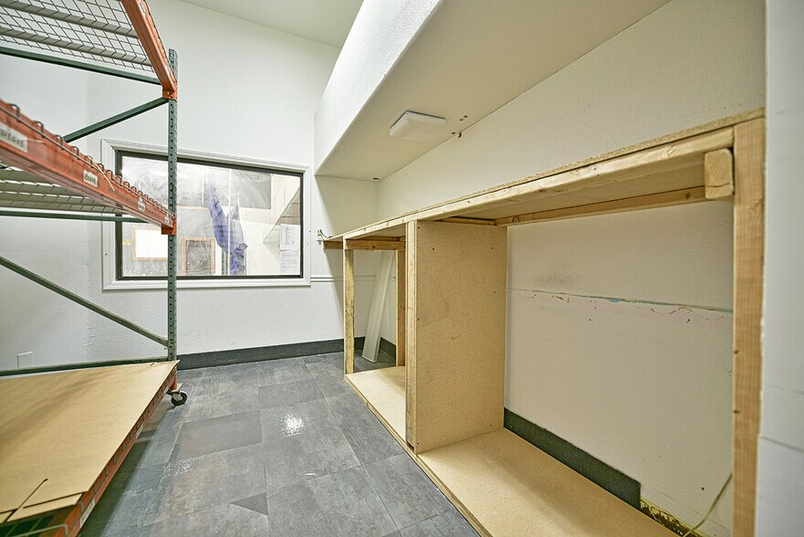 More Photos Of 1744 Forrest Way, Carson City Manufacturing For Sale