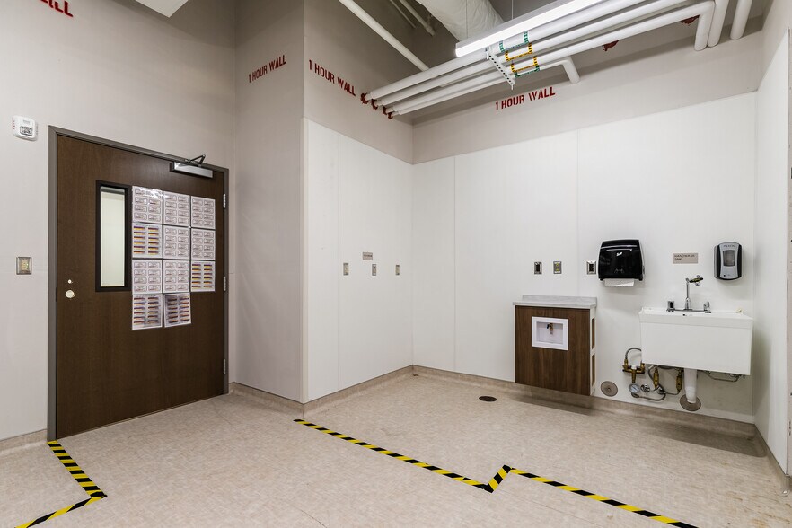 More Photos Of 200 Westerly Rd, Bellingham Medical For Lease