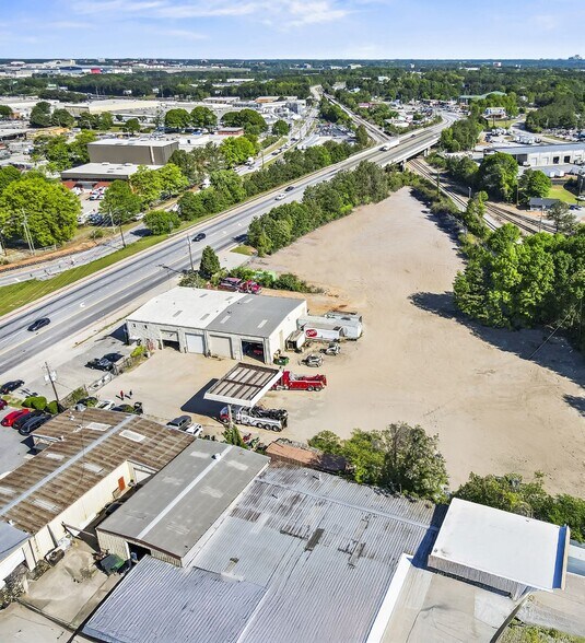 Primary Photo Of 4780 Old Dixie Hwy, Forest Park Manufacturing For Lease