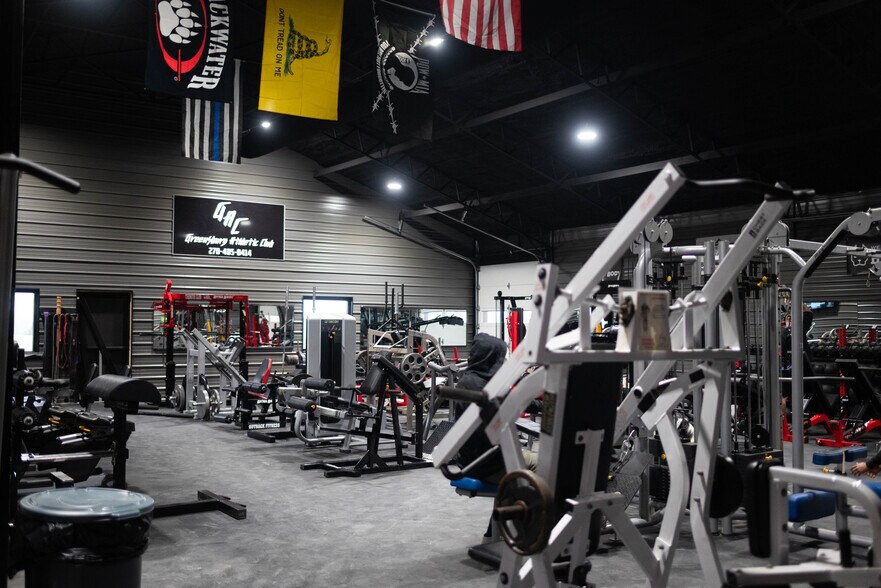 More Photos Of 2635 Campbellsville Rd, Greensburg Sports And Entertainment For Sale