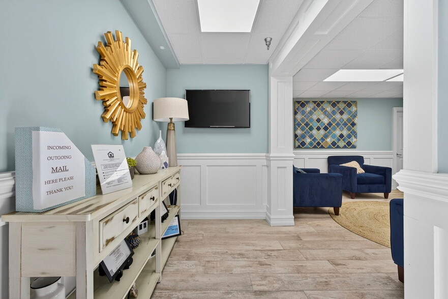 More Photos Of 685 Royal Palm Beach Blvd, Royal Palm Beach Medical For Sale