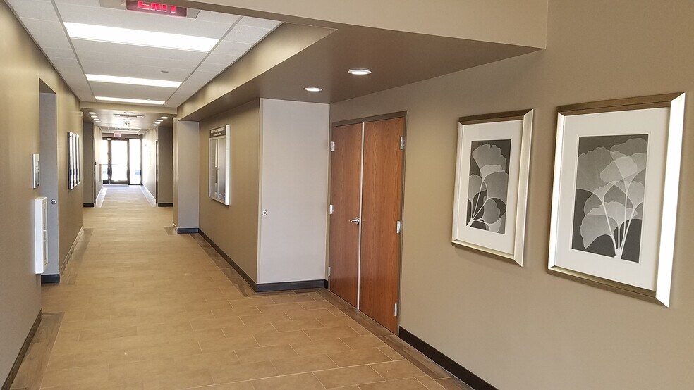 More Photos Of 6460 Medical Center St, Las Vegas Medical For Lease