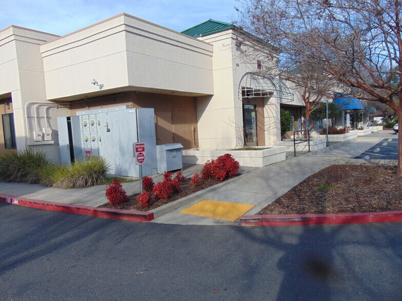 More Photos Of 670 Rio Lindo Ave, Chico Office For Sale